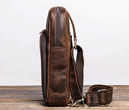 sacoche-vintage-compacte-poche-zippee-exterieure