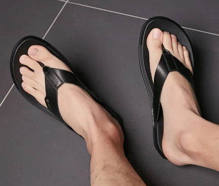 tongs-decontractees-homme-noir