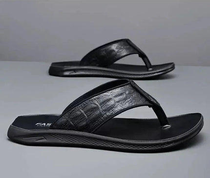 sandale-noire-texturee-motif-crocodile