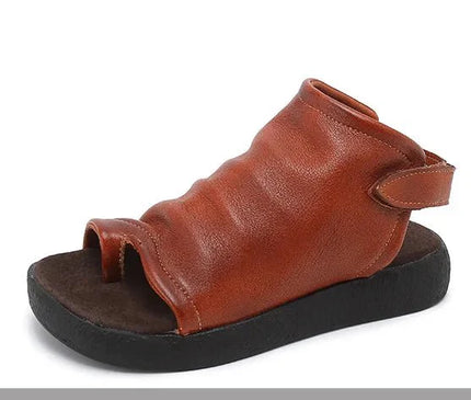 sandales-noires-ouvertes-design-monte