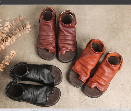 sandales-noires-ouvertes-design-monte