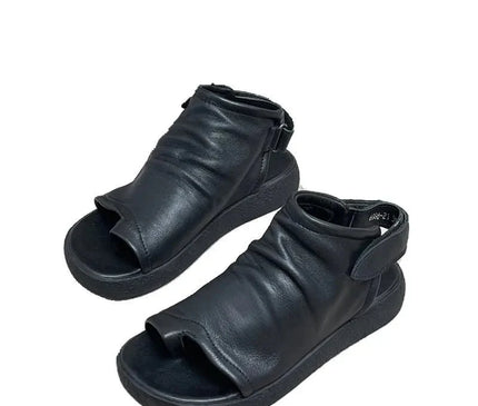 sandales-noires-ouvertes-design-monte