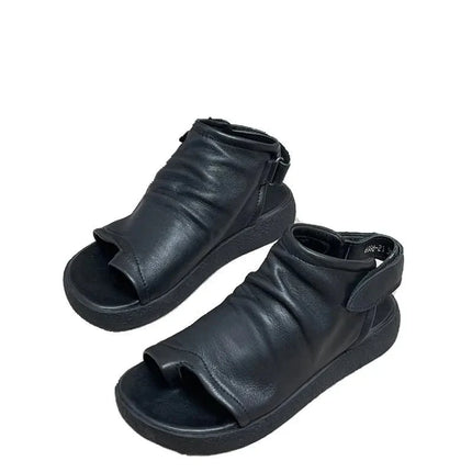 sandales-noires-ouvertes-design-monte