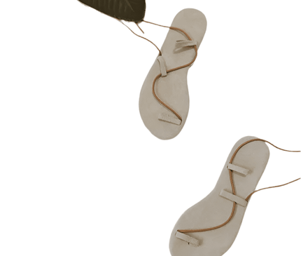 sandales-minimalistes-legeres-lanieres-entrelacees