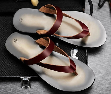 tong-homme-minimaliste-lanieres-croisees