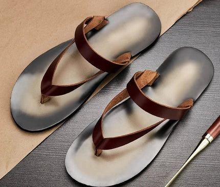 tong-homme-minimaliste-lanieres-croisees