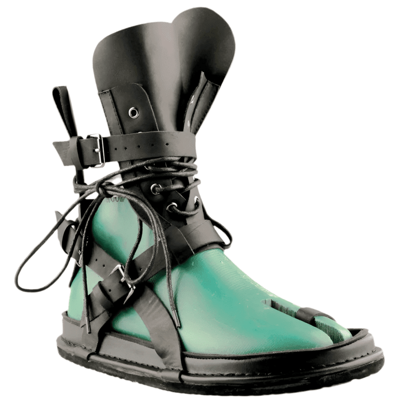 chaussure-montante-gladiateur-noir-et-vert-lanieres